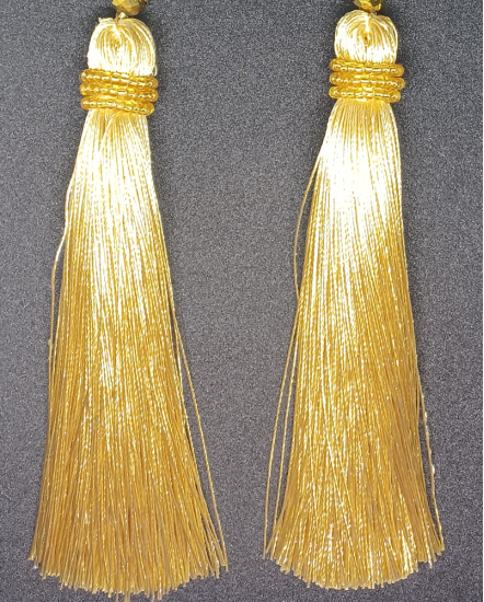 Háčkované dizajnové náušnice "Nádych luxusu"